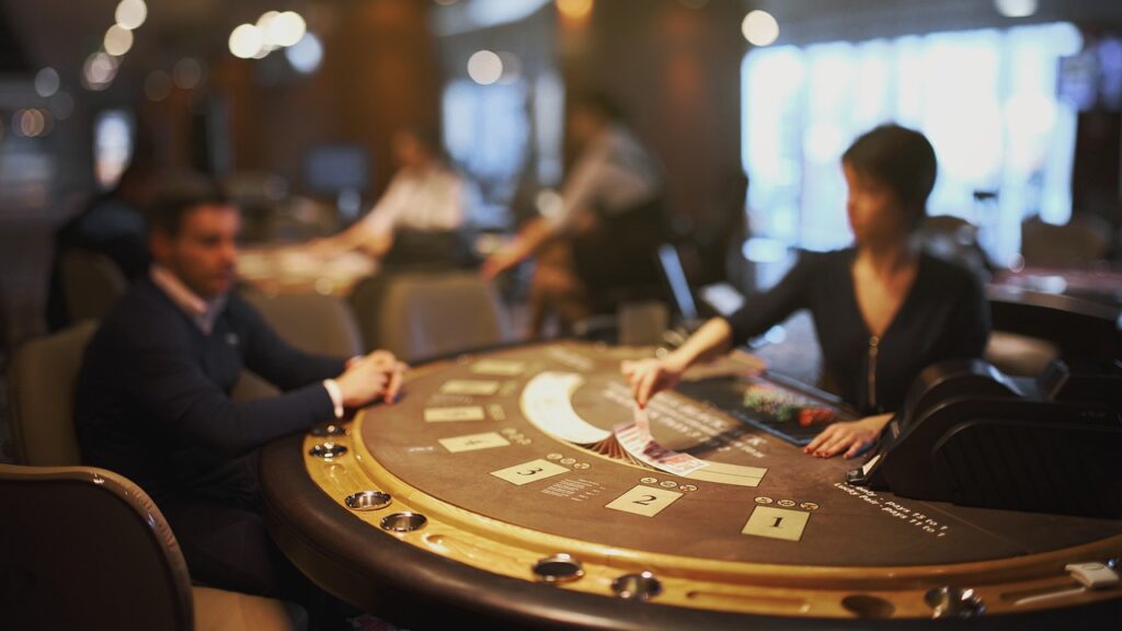 The Probability Mindset: How Thinking Like a Dart Player Can Make You a Smarter Gambler